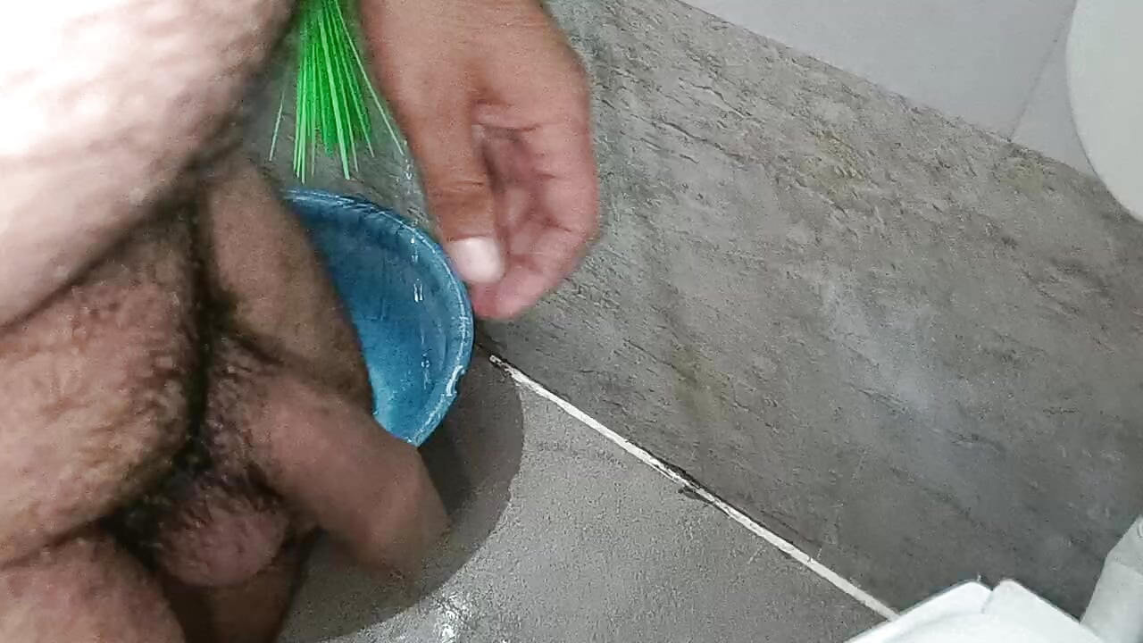 Mene apne Saman ko thuk se hi