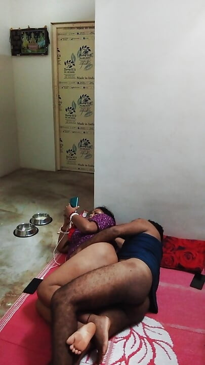 Ehemann, ehefrau deshi, sexy vedio in hindi