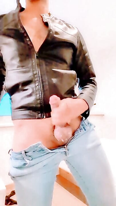 Slutboyben CAM4 Sexy Slut Mills Huge Cock