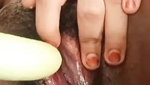 Desi college teen masturbation mit finger-banane und carror