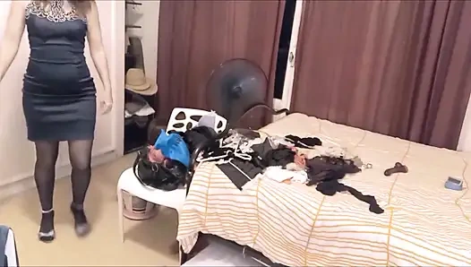 685 - Fransız beyaz orta yaşlı seksi kadın saten giyinik seks