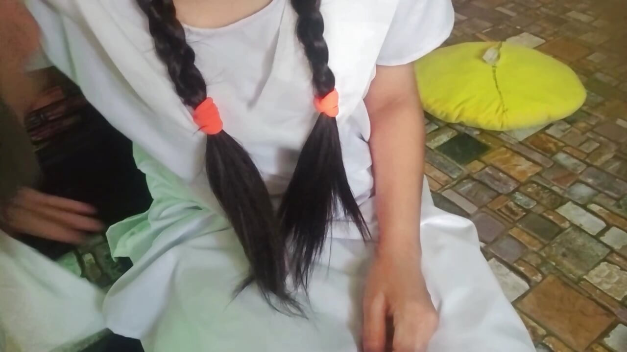 Indian virgin school girl fucked her boyfriend for the first time cum in pussy