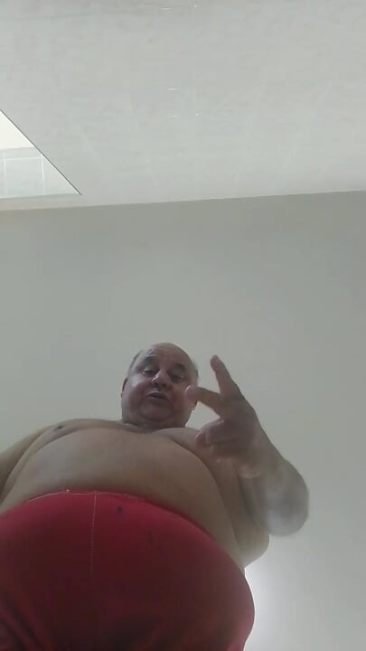 Brawling Bubba - POV Locker Room Domination