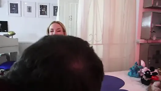 Fußfreak Will an Ihren Füssen Riechen!