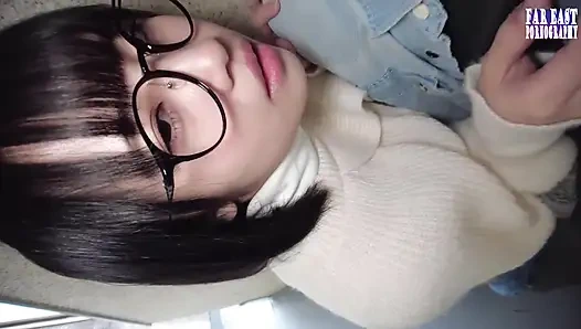 Süße brille necken an einem faulen Tag, warme Tropfen in endloser Gulp Glückseligkeit -teil.1