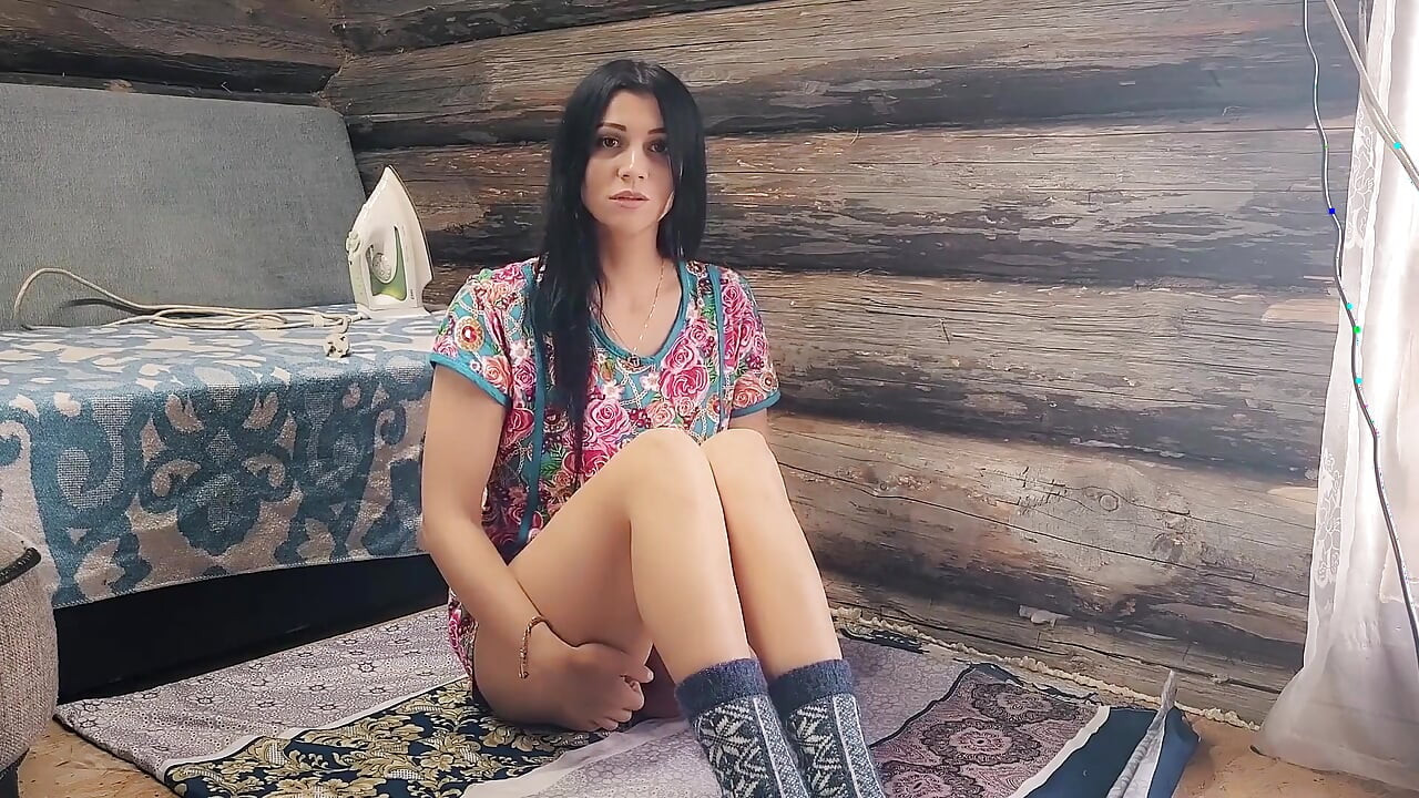 Country Girl Opens Her Pie Wide so You Can Cum Inside It