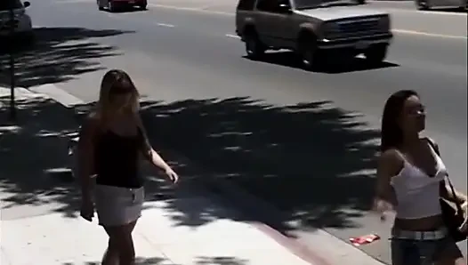 Sikişten sonra iki genç sürtük için büyük yarak döl takası