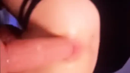 Femboy sevimli daisy tamamen sağır aşka sahip