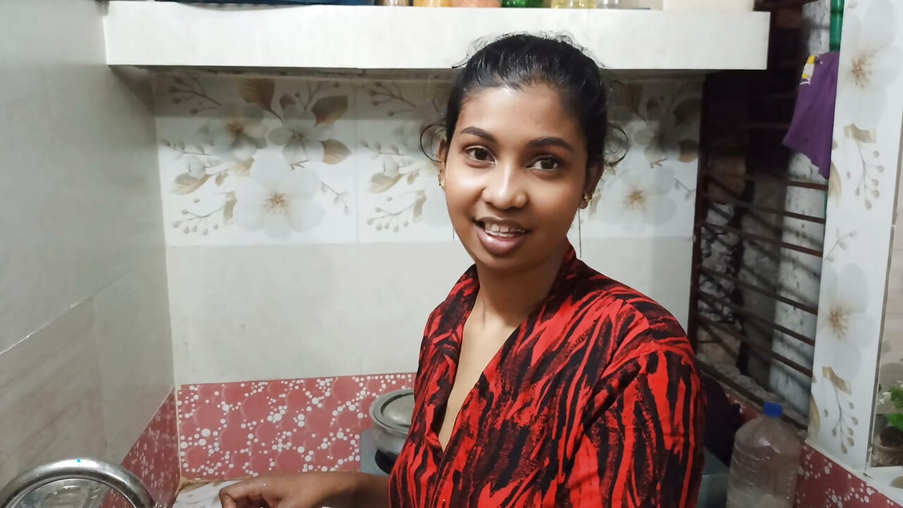 Belle-sœur indienne, visage complet, beau-frère, affaires romantiques complètes, baise maison, profitez de ma vidéo