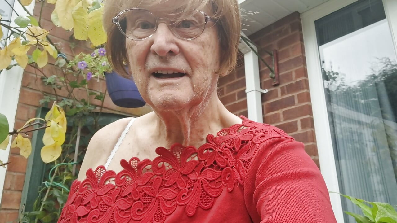 My dress no knickers