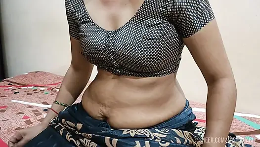Mistibhabi hard chudai saree pehenkar