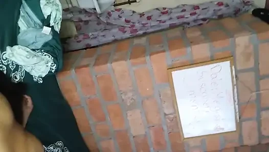 Karnaval kızı 2. günü sikiliyor