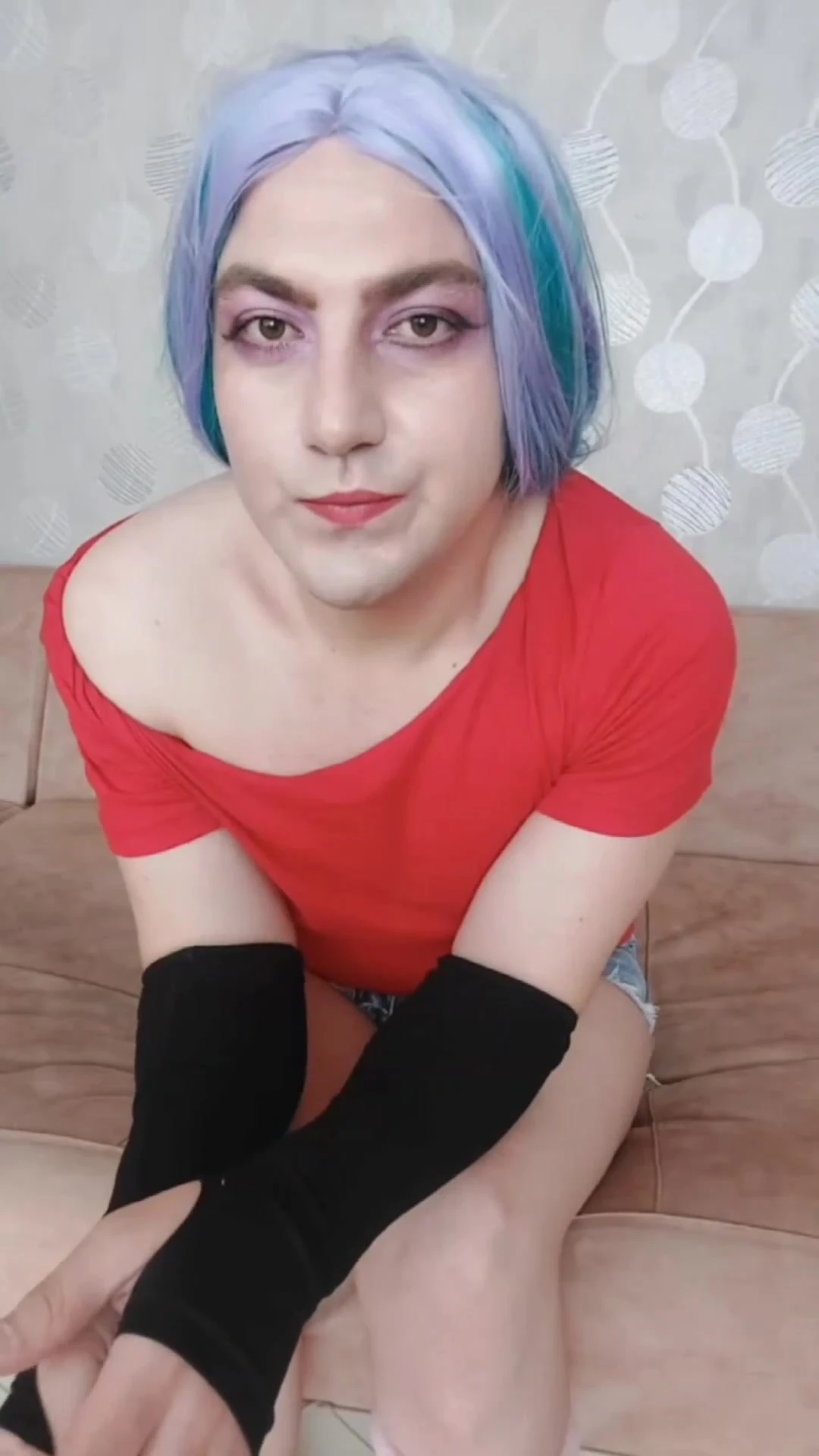 Kovboy kız tarzı renkli kıyafet tatlı travesti