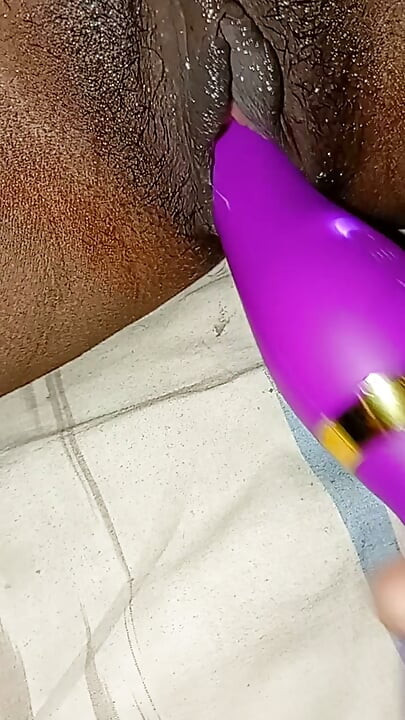 Sıcak bhabhi parmaklama ve squirt