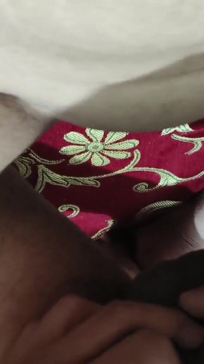 Trenutak koji morate podijeliti iz "Nagovorio ljutu ženu da bude pojebana. Video najave na hindskom"