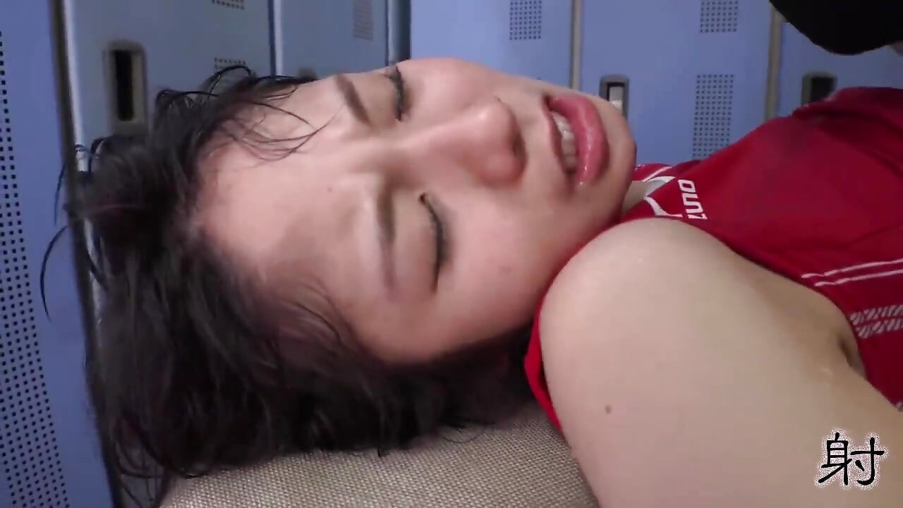 痴女アジア人1006。巨乳赤ん坊はセックスが好き