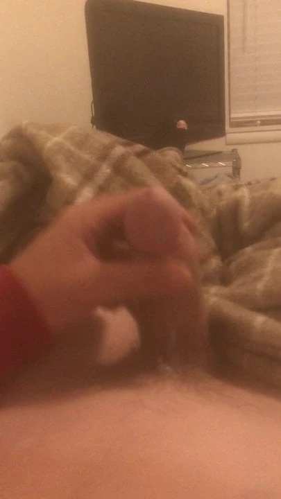 Small cock cums