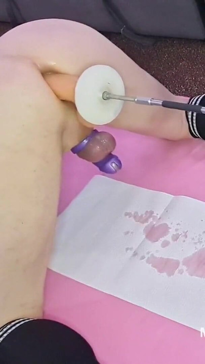 Powerful moment from "Mature DILF Mike Essex hands free chastity cage cum and pee squirt on the fucking machine"