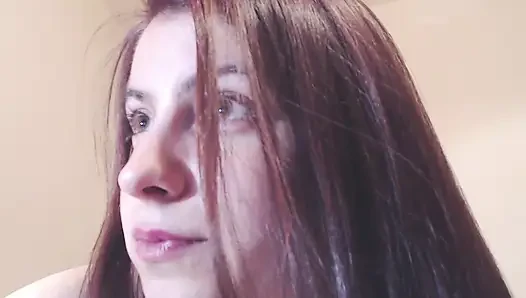 Babam için dans et, seksi vücudumu seviyor