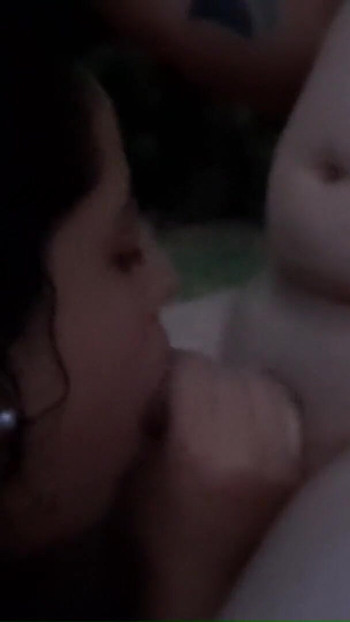 Moment must-share de la "Îmi fut în secret cumnata în piscină la o reuniune de familie Ft EddieQueens și BabyLuna939, partea 2"