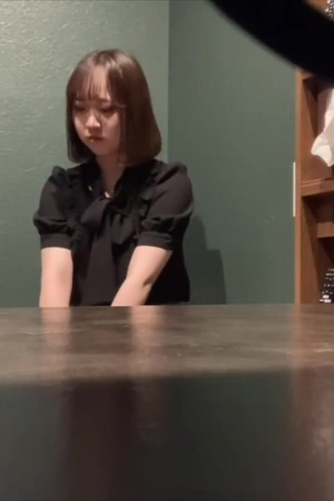 Busty Net Cafe Beauty with Bright Eyes Turns Heads in a Fast and Wild Private Moment