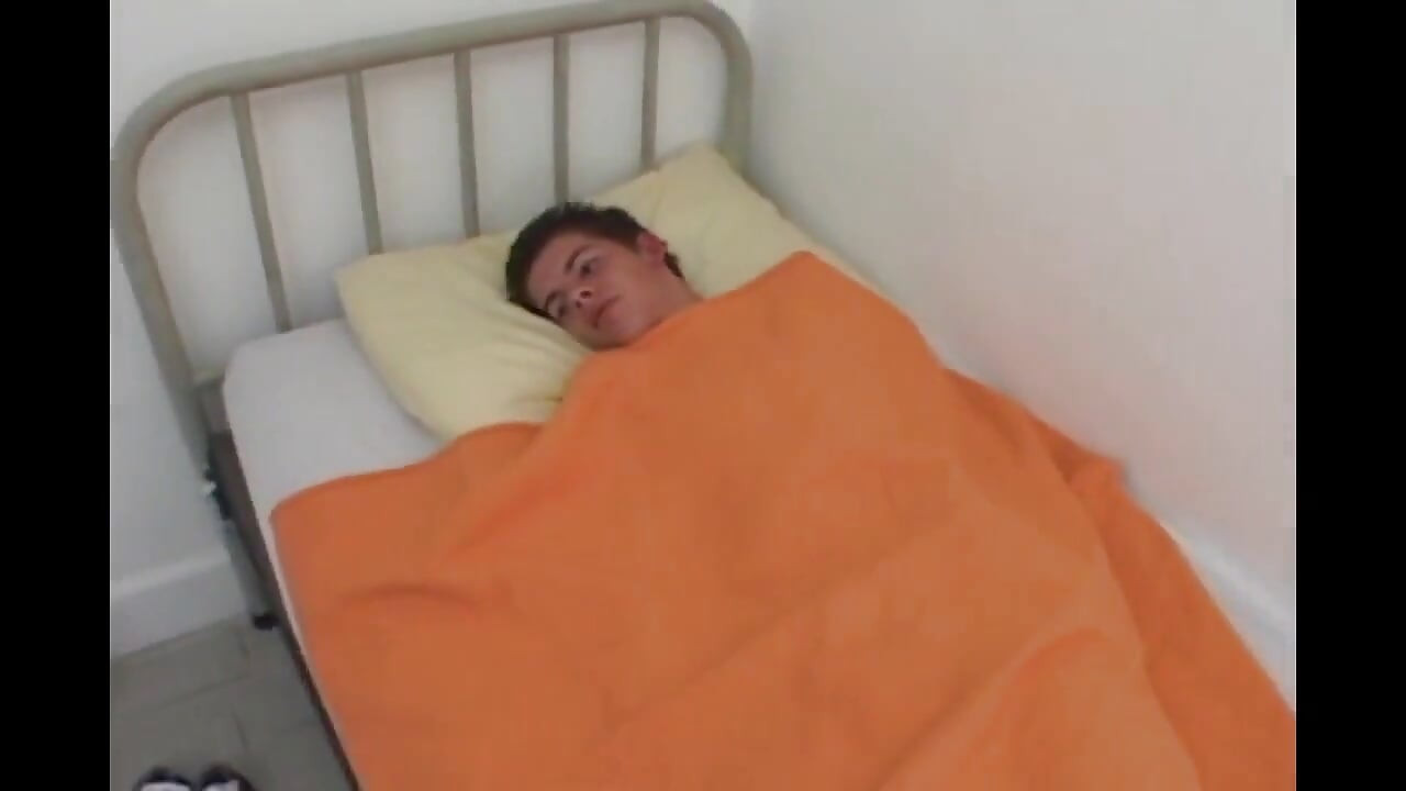 Analni užitak za vruće tinejdžerke