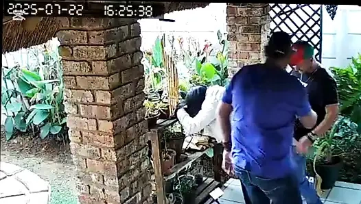 Cuckold-chef wollte, dass ich seine eheschlampe ficke, die er wichst