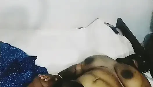 Моя подруга Passy лижет видео производительности