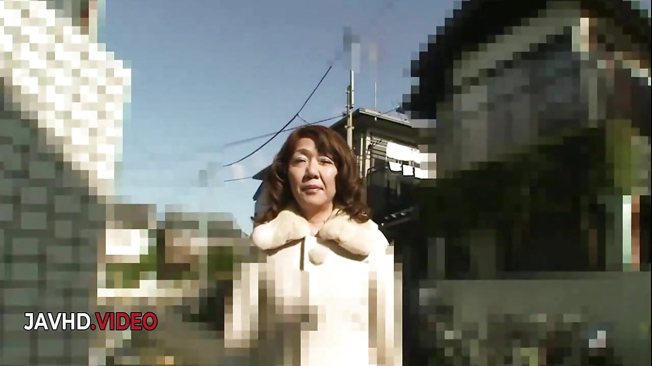 핫한 일본 유혹자 니시무라, 독점 유출에서 그녀의 음란한 비밀을 드러낸다
