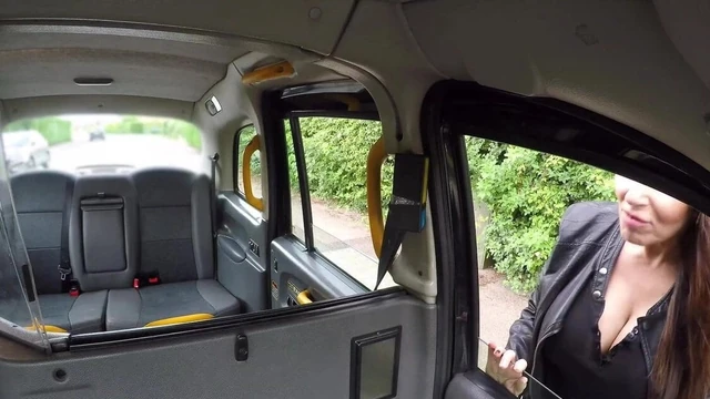 Fake Taxi - Hot mature with massive tits Milf Josephine James fucks