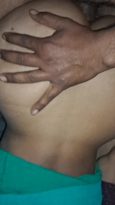 Brother-in-law fucked a mare by putting it in the ass of neighbor's sister-in-law. | Clip 2