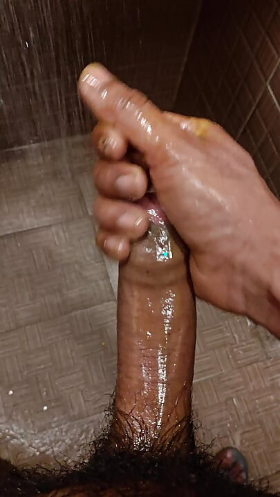 4k Indian hot boy in bathroom big dick