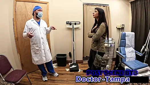 Dr Tampa - Selena Sativa's 1st Gyno Exam