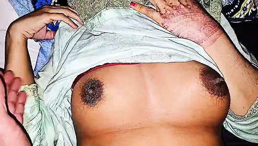 Desi Behan Ki Phudi Mari-Baji Ki Bari Gand pe thapar mare