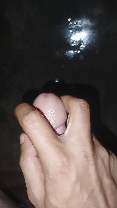 Solo cock stroking