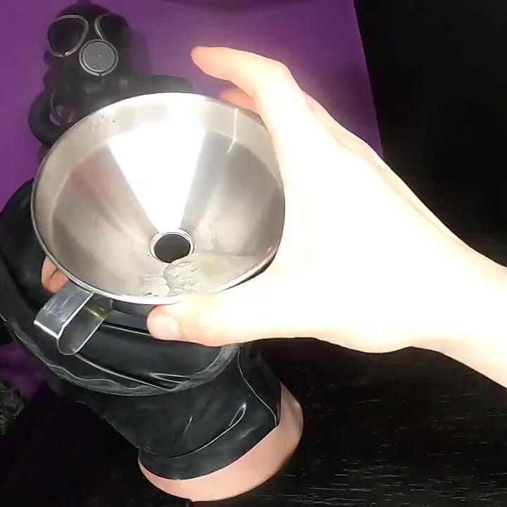 Swallow Slave - He Swallows Everything!
