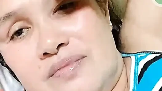 Она сказала мне вполне Coz ее коллега в комнате комфорта