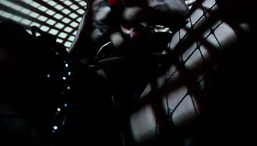 Kadın egemenliği fetişi solo eva lateks külot sahibe bdsm lastik büyük götlü orta yaşlı seksi kadın kink