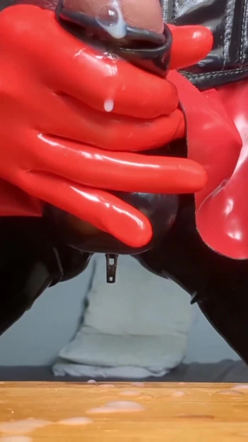 Stunning moment from "Alisons  Cumshot Compilation"