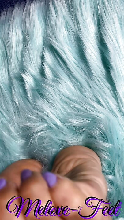 Melove Sexy Long Toes in Different Colors Nail Polish