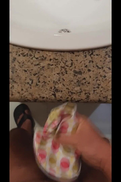 Cumming 3 times in a row