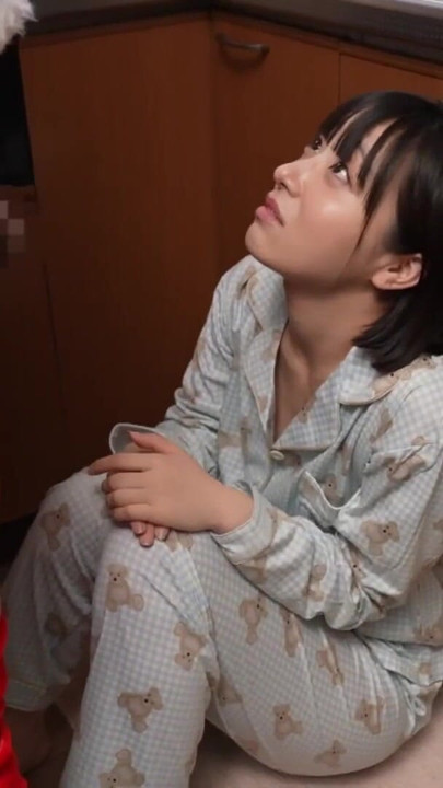 สําหรับ Miko ตัวน้อยที่อยู่บ้านคนเดียวในวันคริสต์มาส... ซานต้าให้ของขวัญเธอด้วยเมล็ดพันธุ์ของเขา | คลิป 1