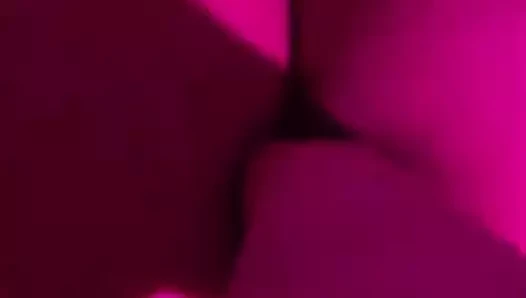 Başlarken porno cum tarafından büyük kesilmemiş çük