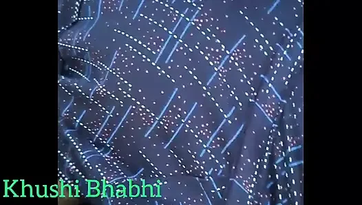 Khushi bhabhi apne devar chuswa rahi h... chut se pani nikal raha h...