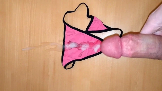 Cuming in dirty panty