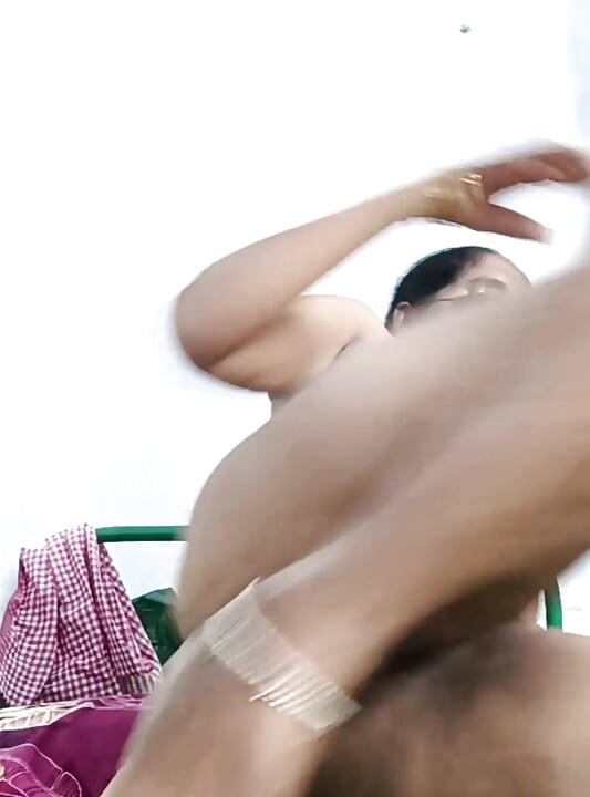 Open my pussy in video call service