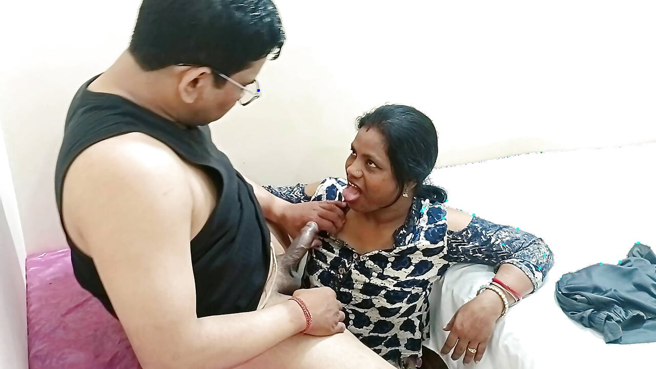 Profesoara indiană căsătorită Anita ia muie adâncă în gât, masti, sex cu ejaculare dură cu colega