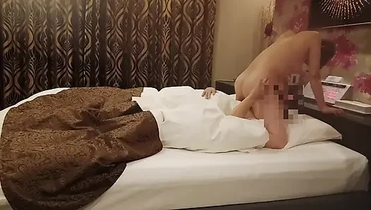 Секс-видео, снятое с секс-партнером неверной пары