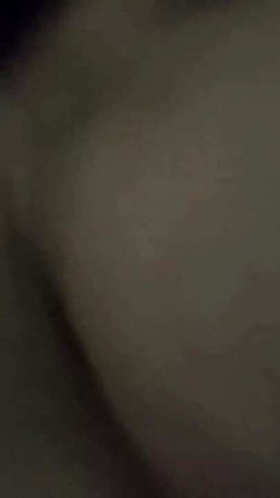 סקס במפרץ הערבי מזיין זונה