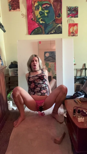 Sissy Patty Cakes